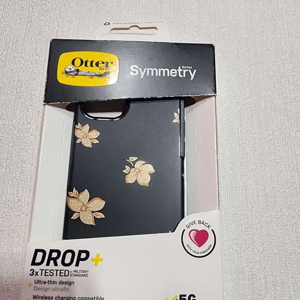 Otterbox symmetry iphone 2020 Small floral design
